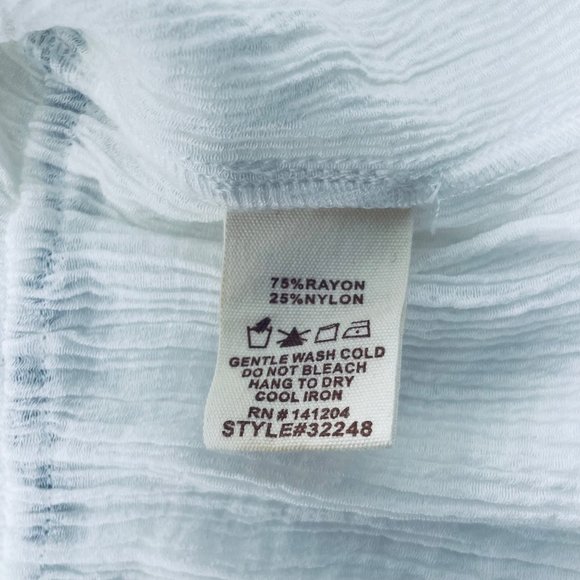 Hem & Thread - White Blouse - Small - Picture 7 of 8